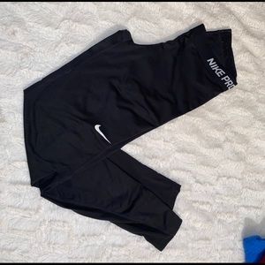 Nike pro black leggings
